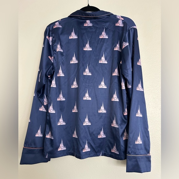 Disney World 50th Anniversary Women’s Satin Pajamas Set Sz M Castle Sleepwear - Picture 5 of 11